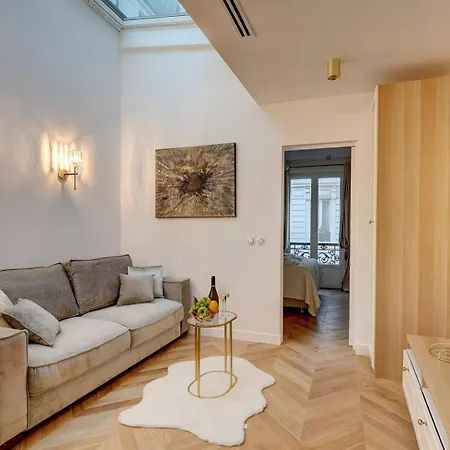 348 Ponthieu - Superb In Appartamento *
